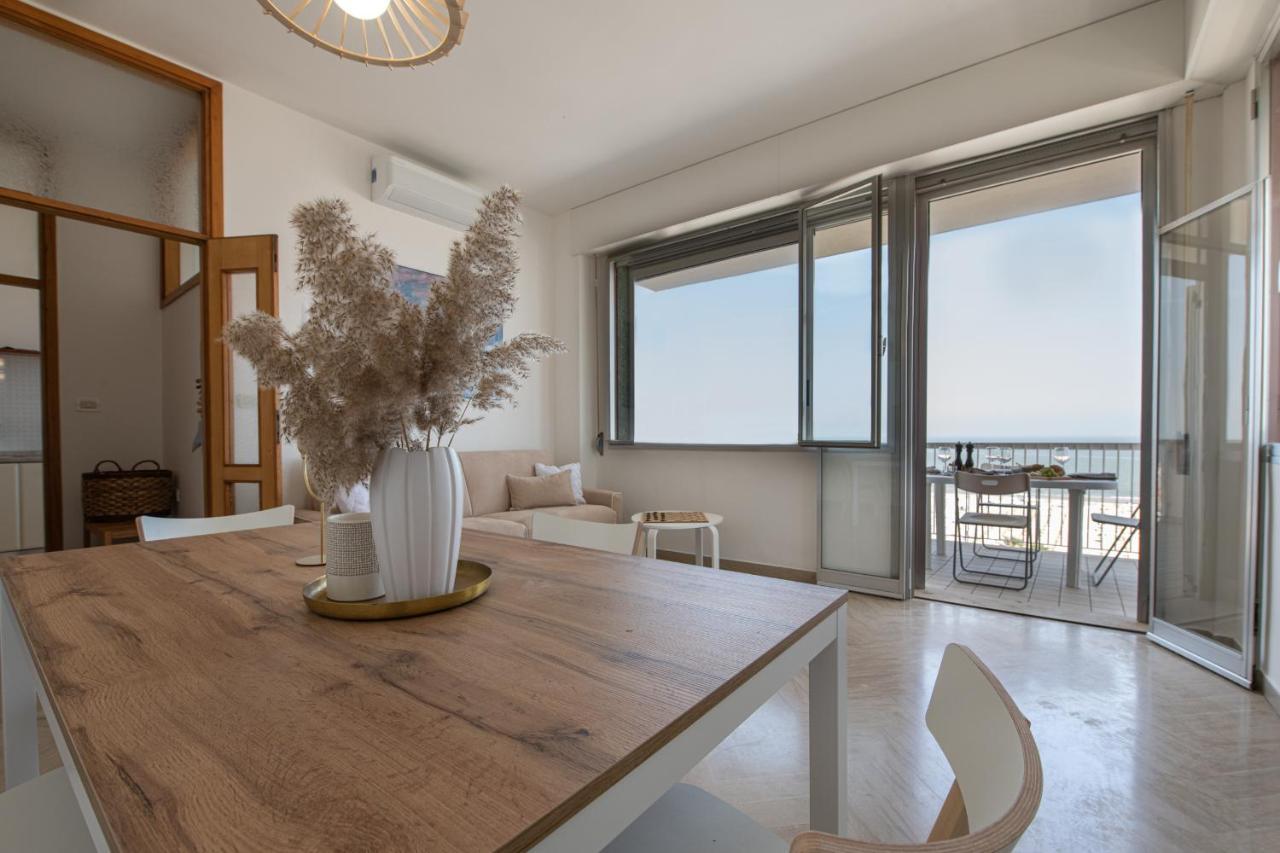 Ventodue Apartamento Rimini Exterior foto
