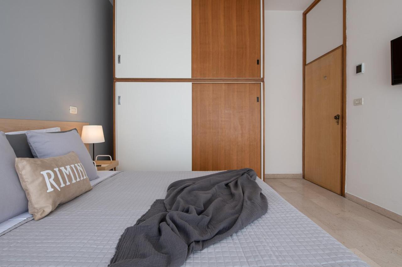 Ventodue Apartamento Rimini Exterior foto