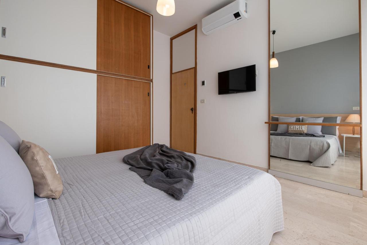 Ventodue Apartamento Rimini Exterior foto